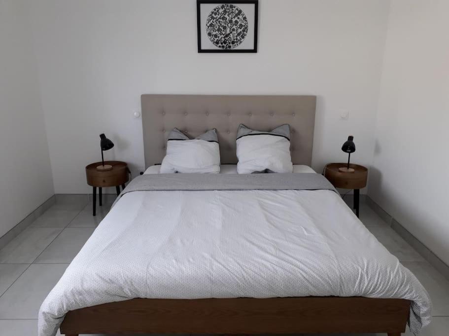 Maison Neuve De Standing 150 M2 Croix-Chapeau Exteriér fotografie